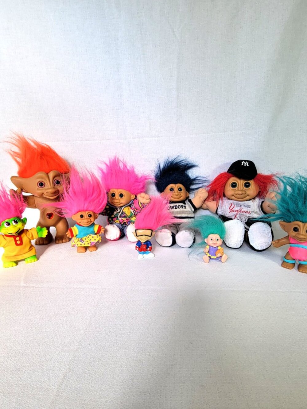Vtg Troll Doll Lot of 9 Russ Ace 90s Plush Yankees Cowboys Treasure Gem 3"-7.5"